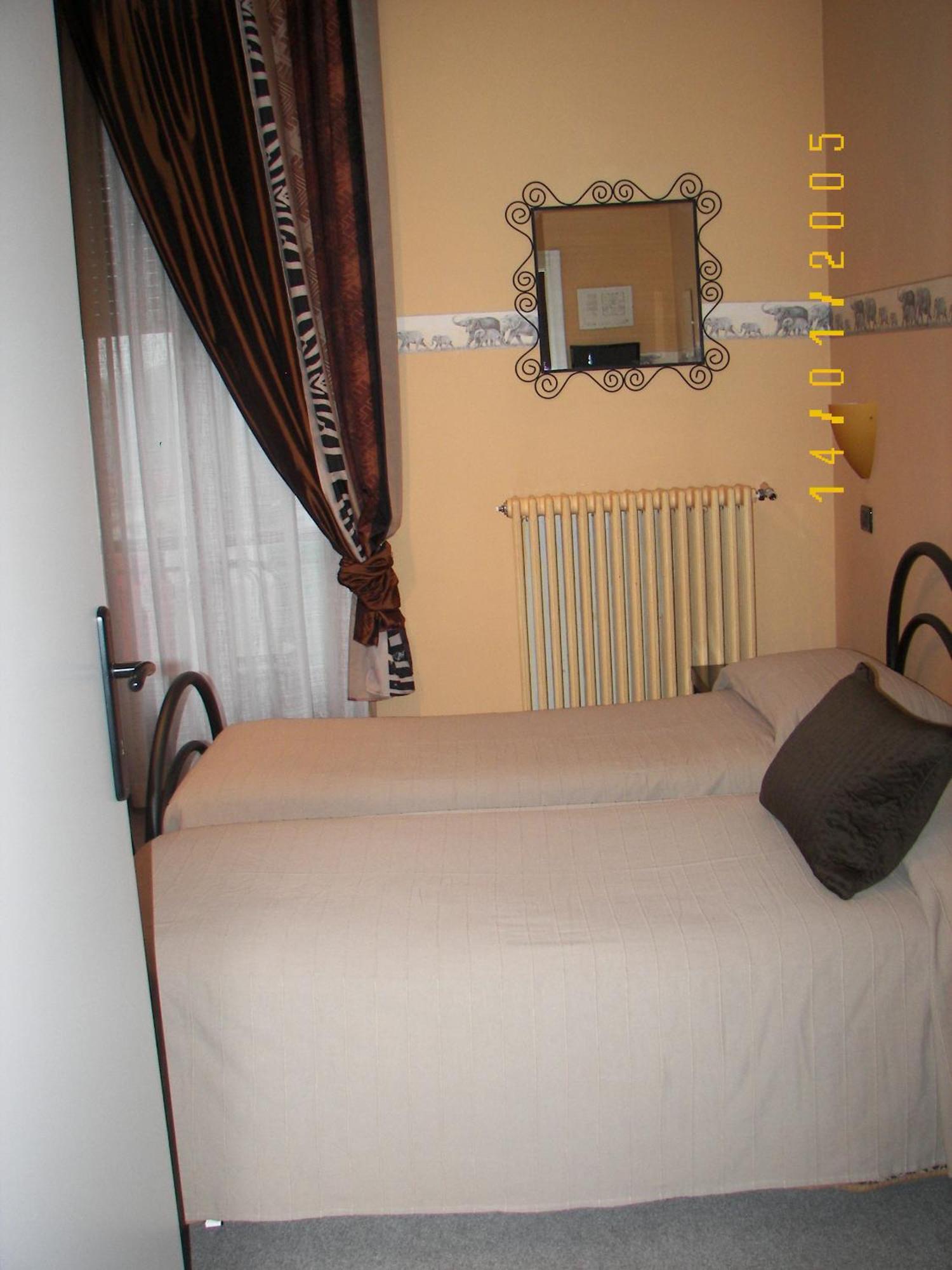 Albergo Sangrila Ланцо-Торинезе Экстерьер фото